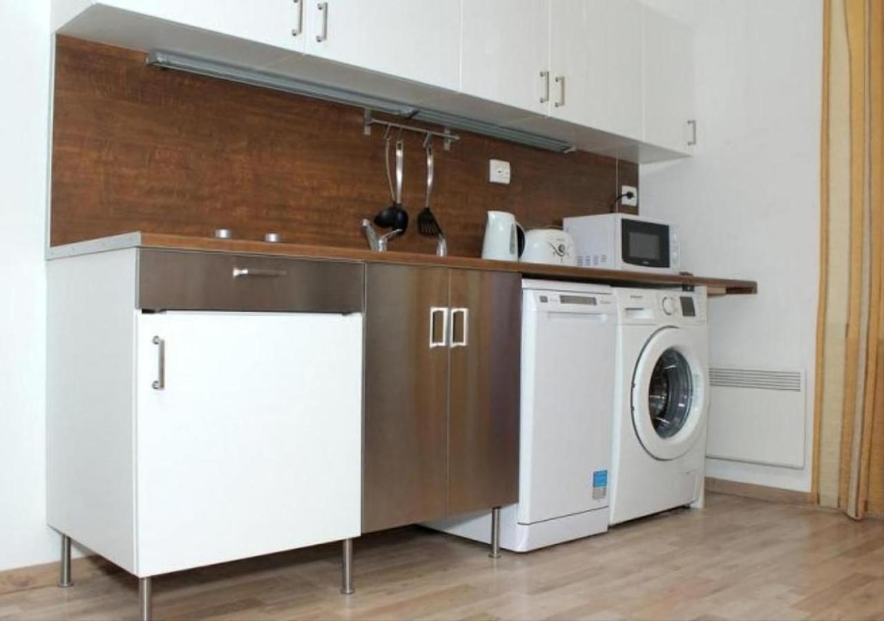 B&l Apartman *